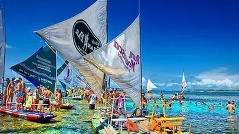 利雅得胜利凭借C罗助力主场5-1大胜艾因，亚冠征程开篇告捷