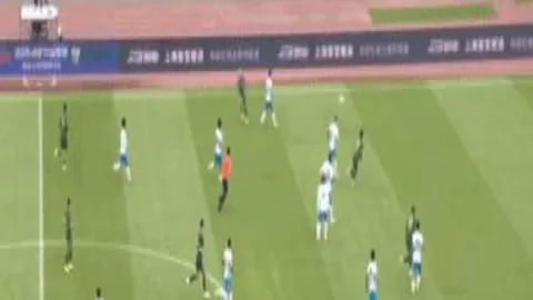 特奥在梅斯U19队稳步成长，皮雷之子展现实力